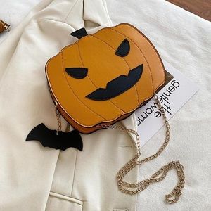 ✨Item Updated✨ Pumpkin Crossbody Bag
